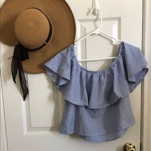 Forever 21 Off-the-Shoulder crop top